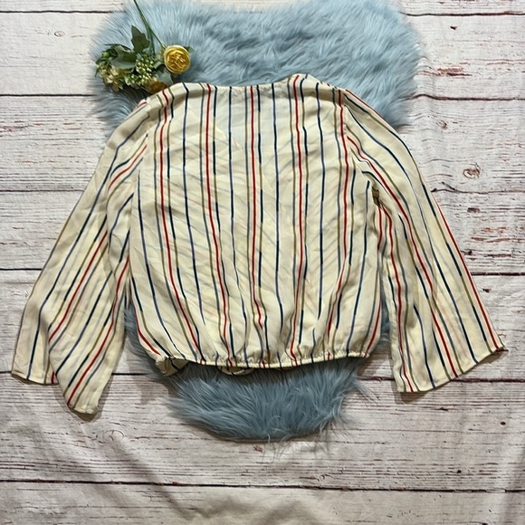Evereve Sunday in Brooklyn Multi Stripe Surplice Top sz M - Picture 9 of 9
